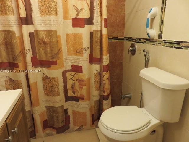 GRAPELAND - Residential Lease