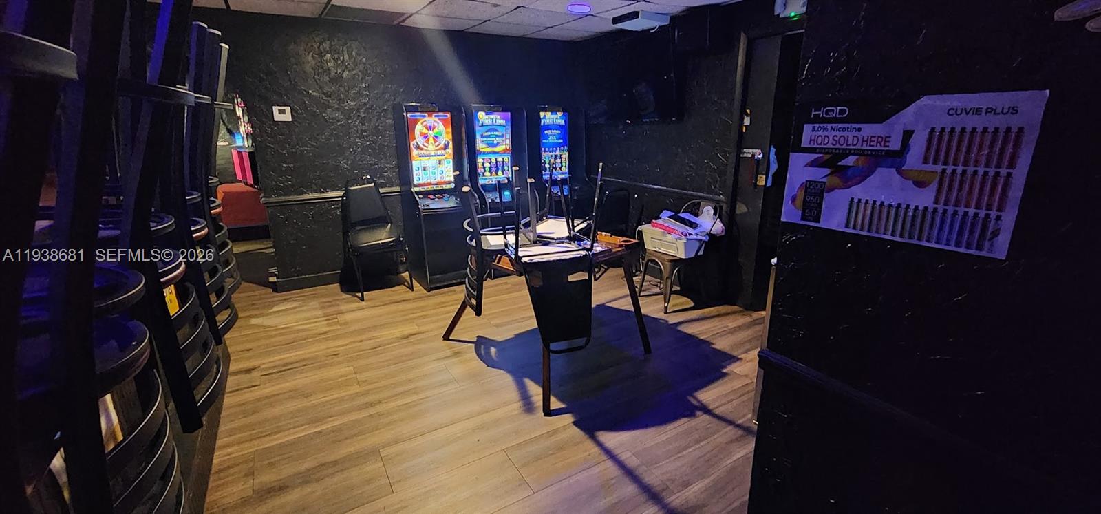 LAKEWOOD GARDENS 3 - Land