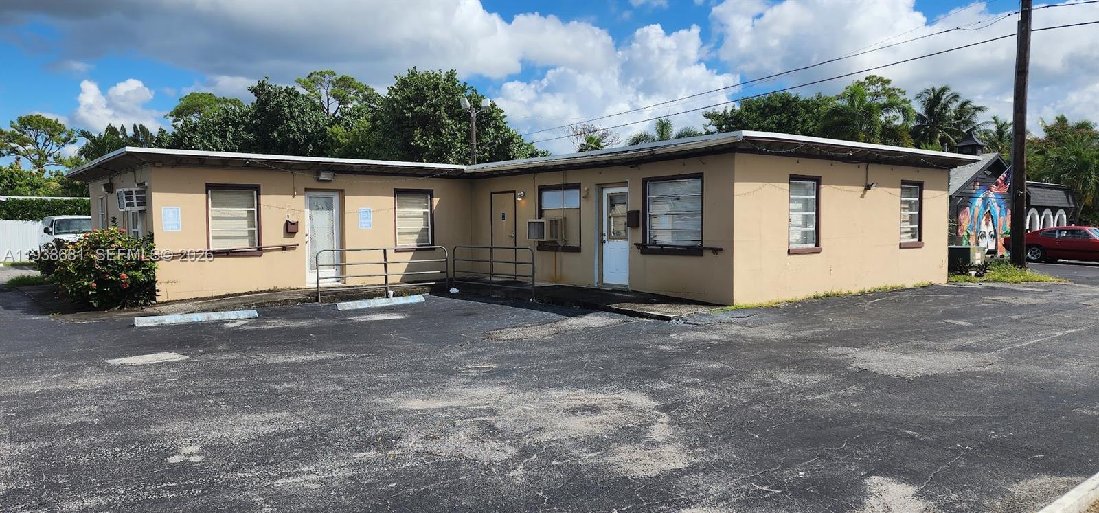 LAKEWOOD GARDENS 3 - Land