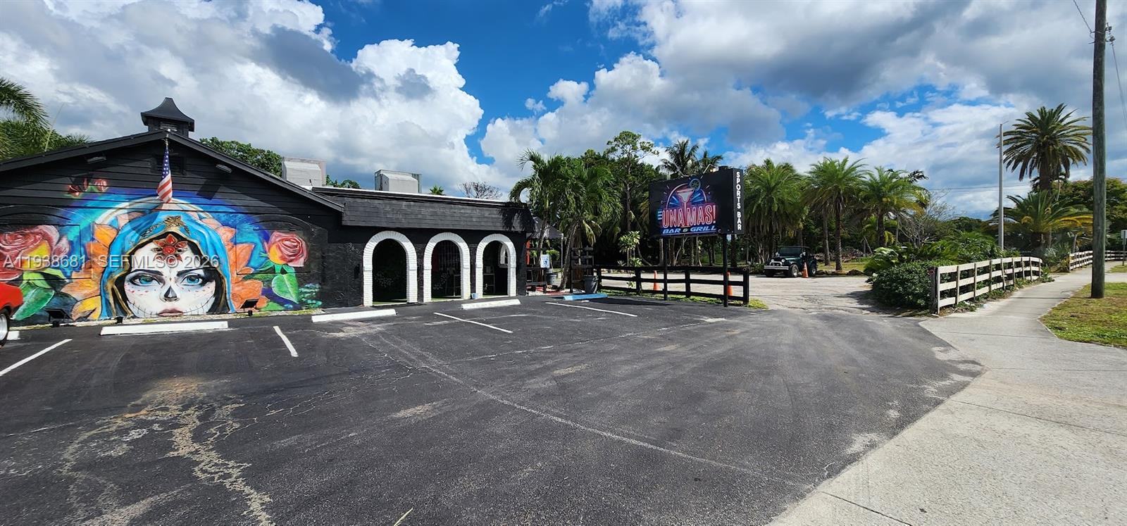 LAKEWOOD GARDENS 3 - Land