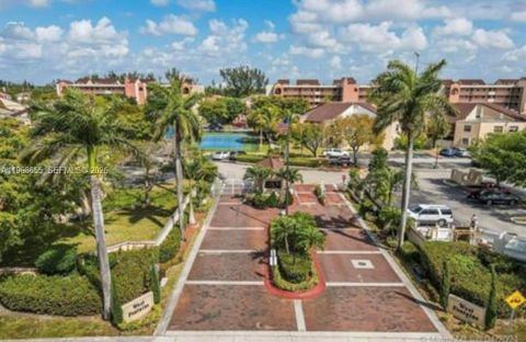 10253 NW 9th Street Cir 204-6 Miami FL 33172