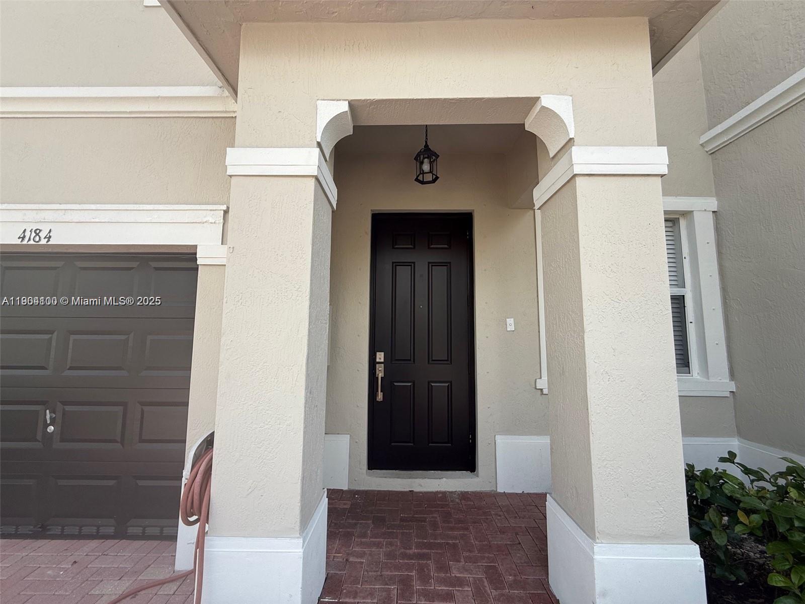 FLORIDIAN ISLES SOUTH - Residential Lease