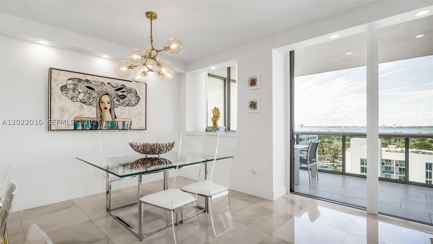 5875 Collins Ave 1807