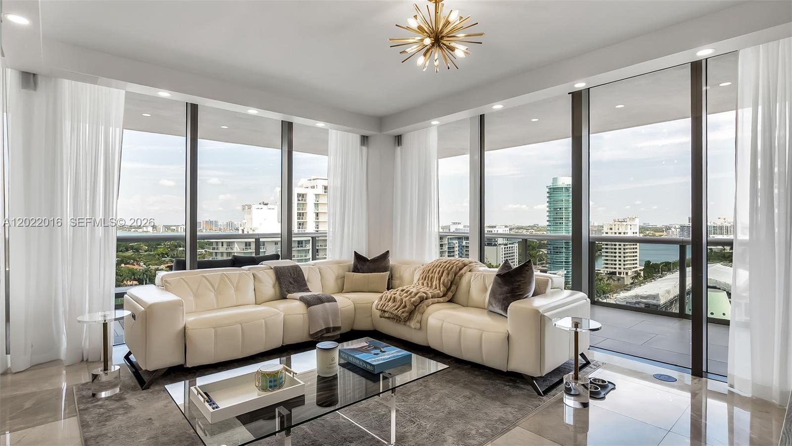 5875 Collins Ave 1807
