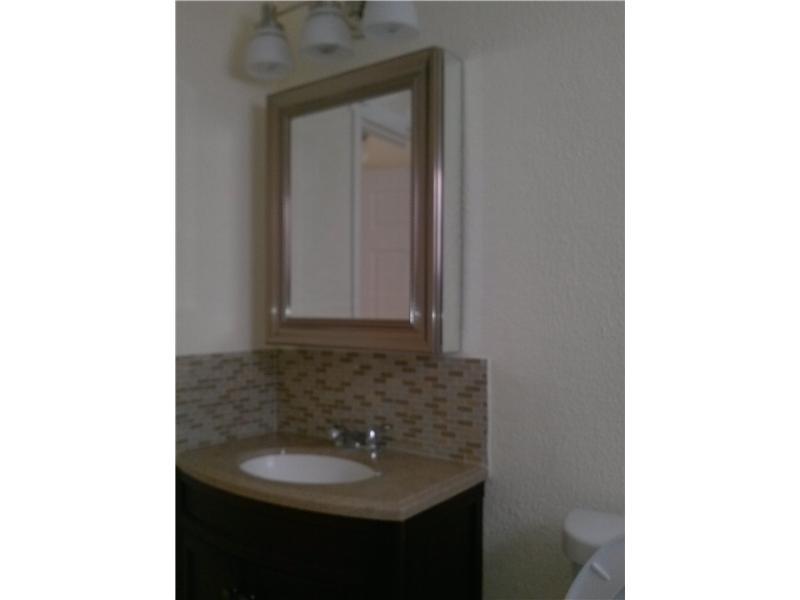 TOWN OF LAKE WORTH - Residential Lease