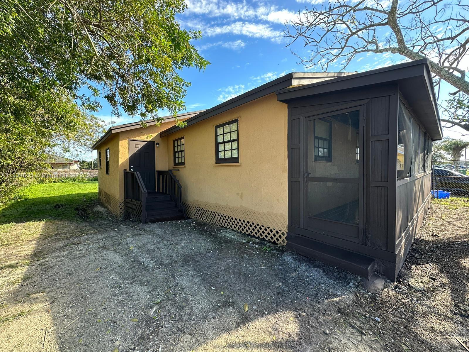 125 SW 11th Ave