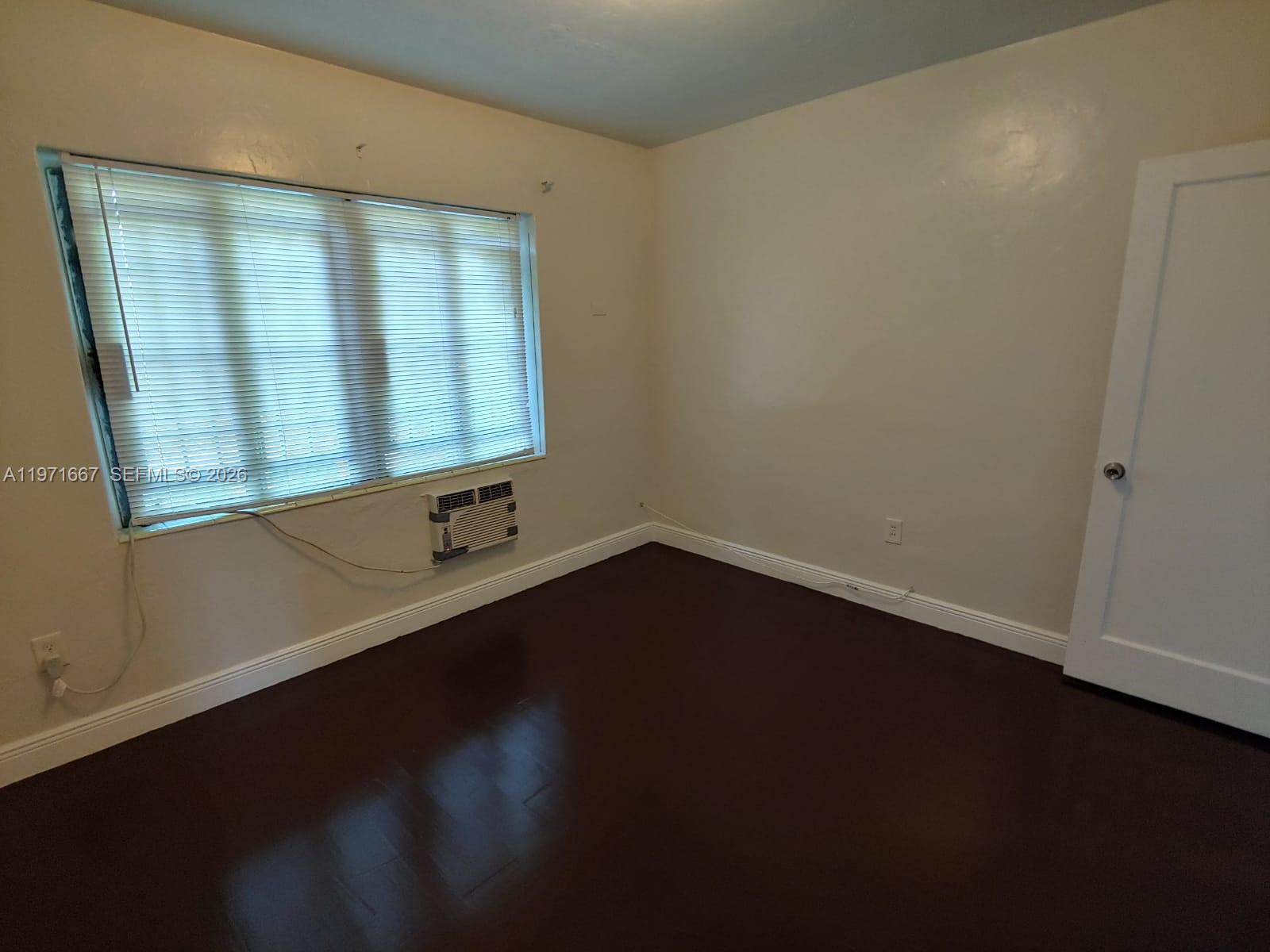 ARCH CREEK ESTS - Residential Lease