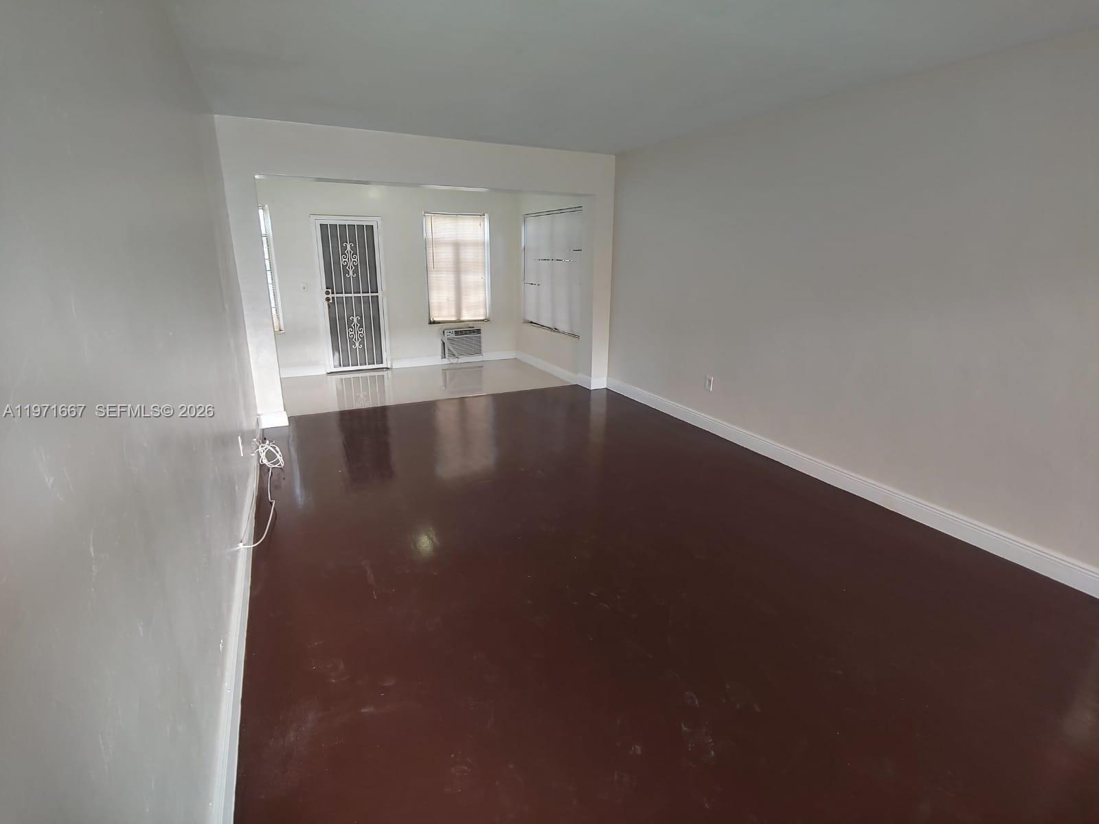ARCH CREEK ESTS - Residential Lease