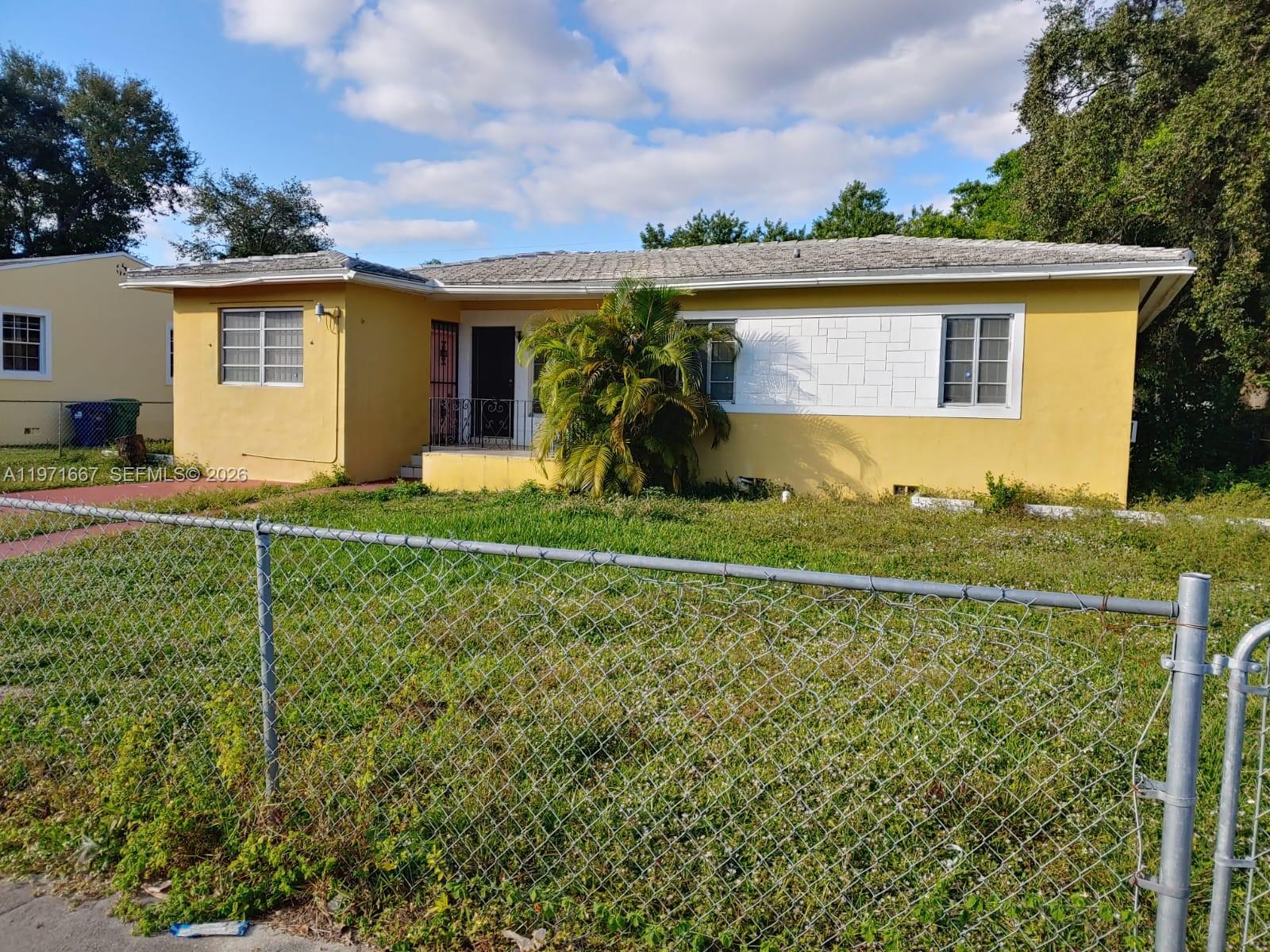 ARCH CREEK ESTS - Residential Lease