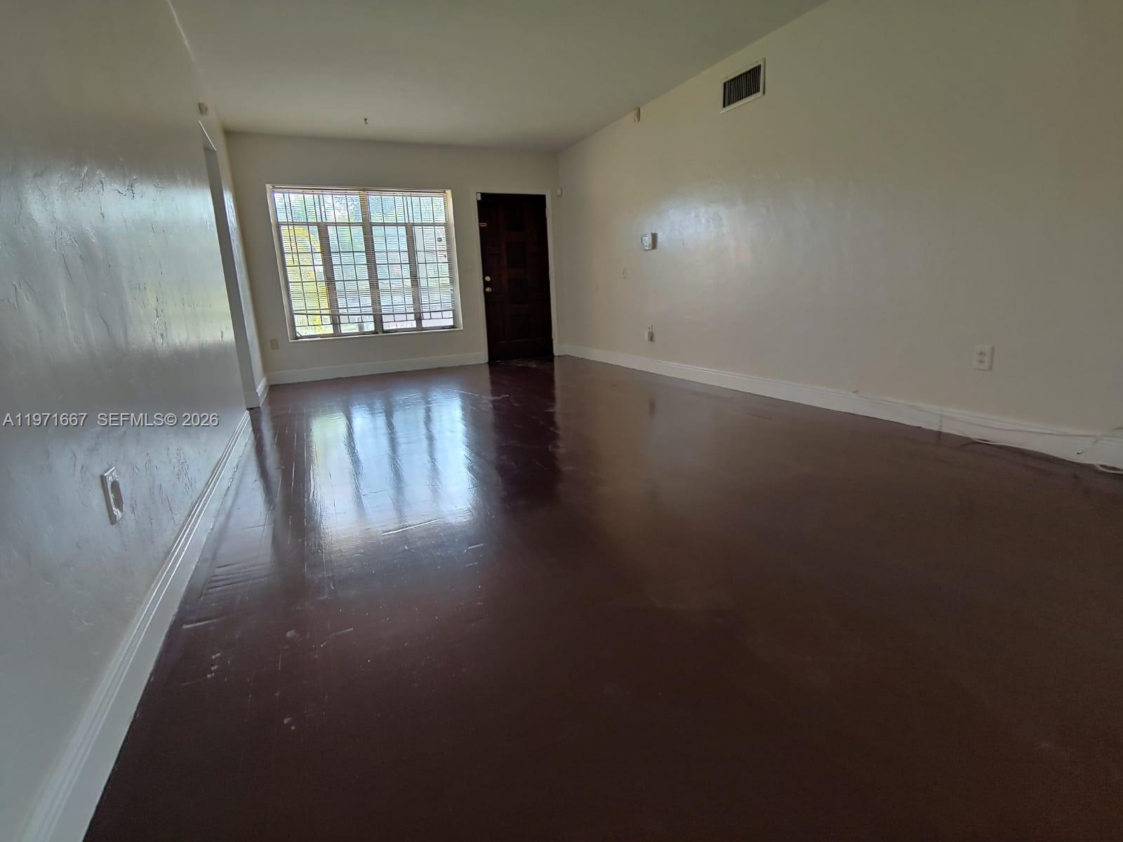 ARCH CREEK ESTS - Residential Lease