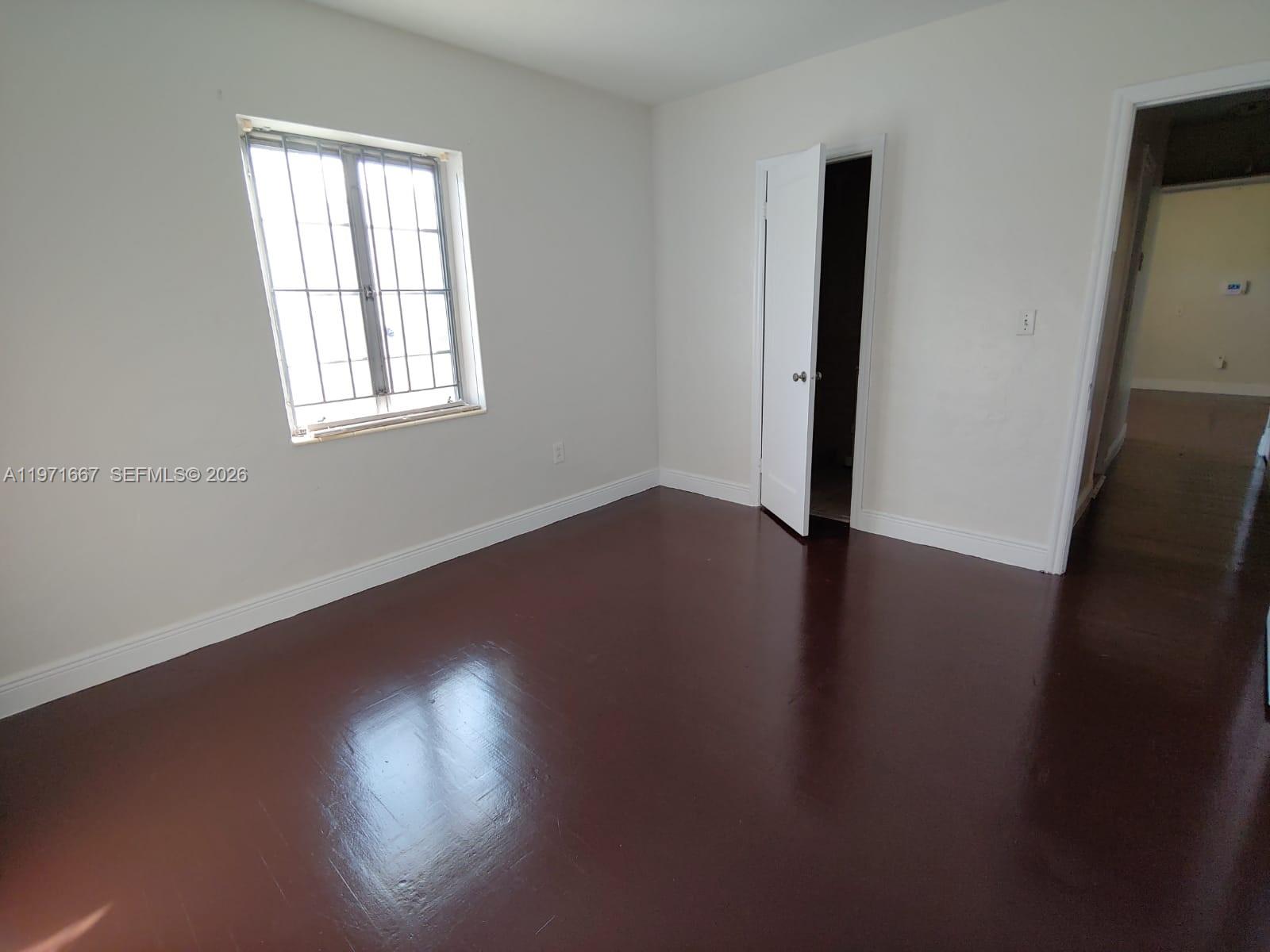 ARCH CREEK ESTS - Residential Lease