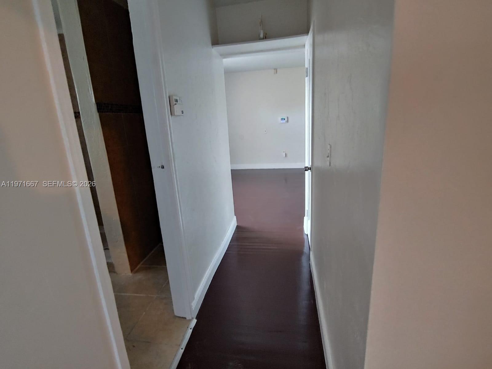 ARCH CREEK ESTS - Residential Lease