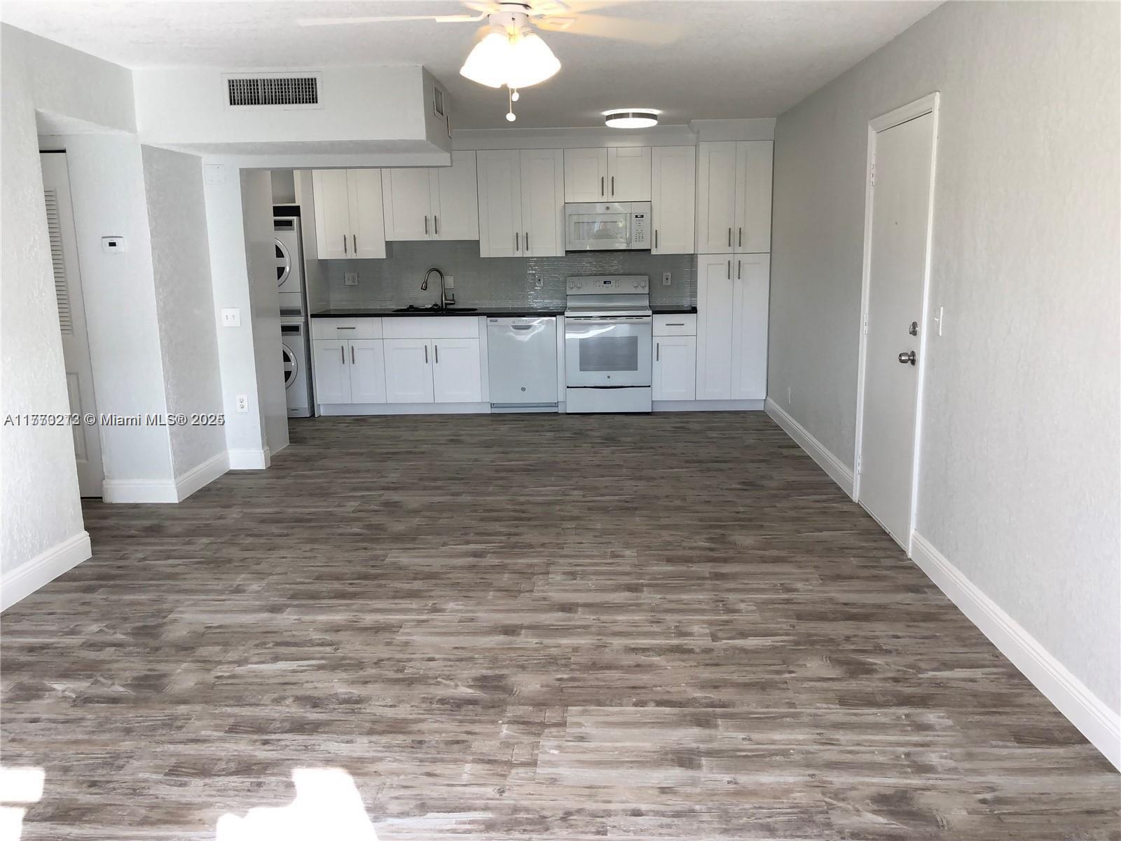 CROSS CREEK CONDO - Residential Lease