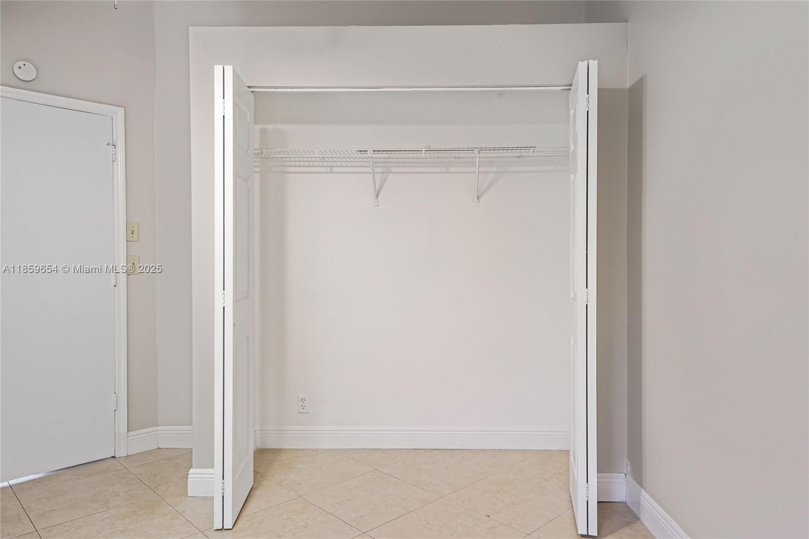 VILLAGES OF HILLSBORO - Residential