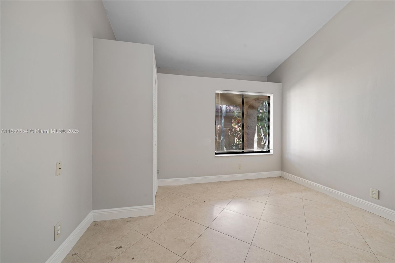 VILLAGES OF HILLSBORO - Residential