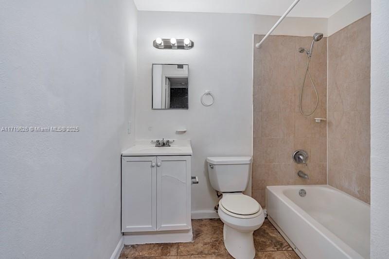 MARBELLA CONDO - Residential