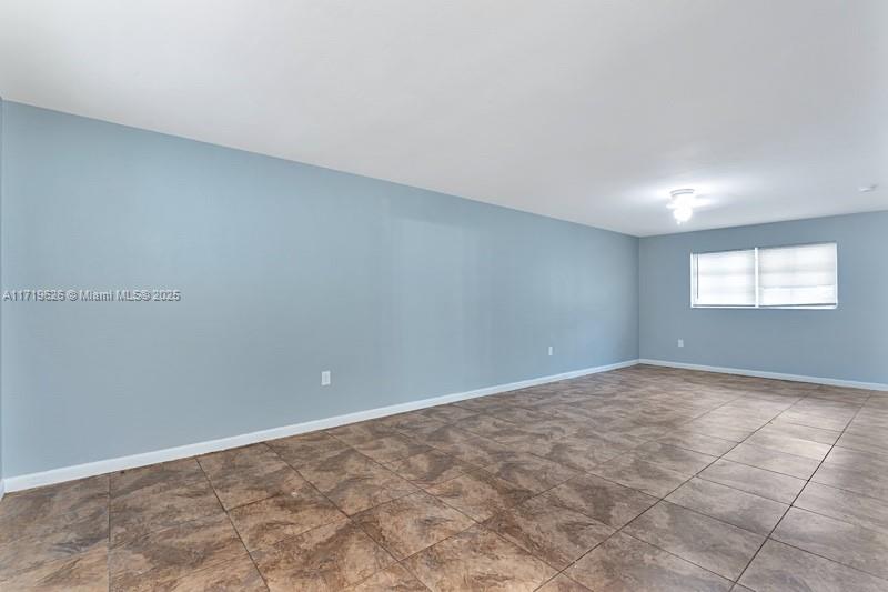 MARBELLA CONDO - Residential