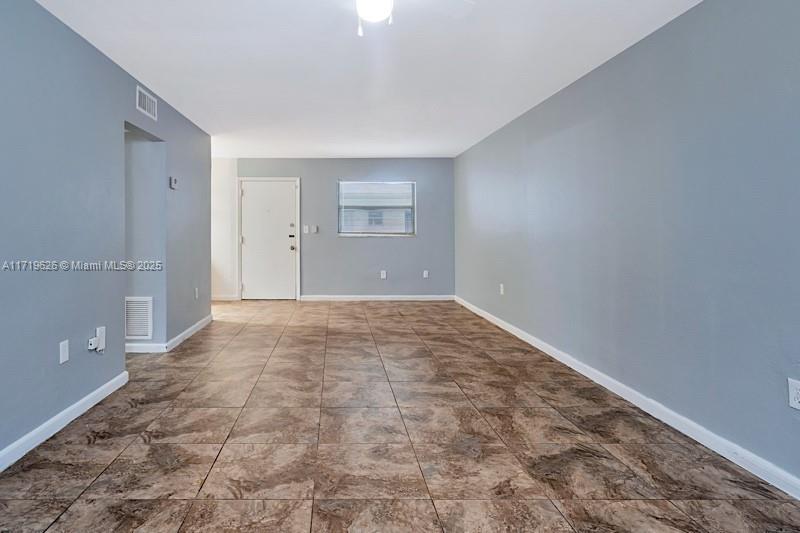 MARBELLA CONDO - Residential