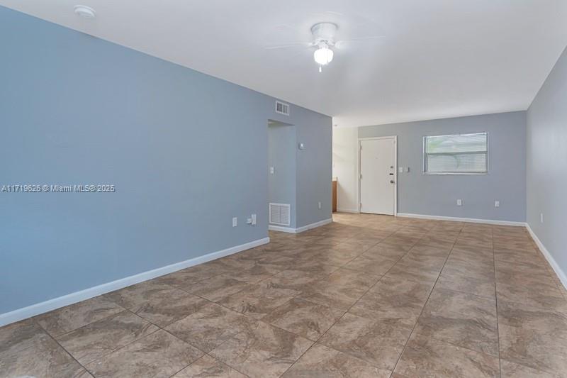 MARBELLA CONDO - Residential