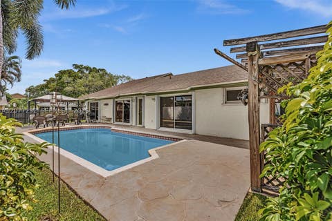Tiny photo for 741 SW 100th Ter, Pembroke Pines, FL 33025 (MLS # A12077232)