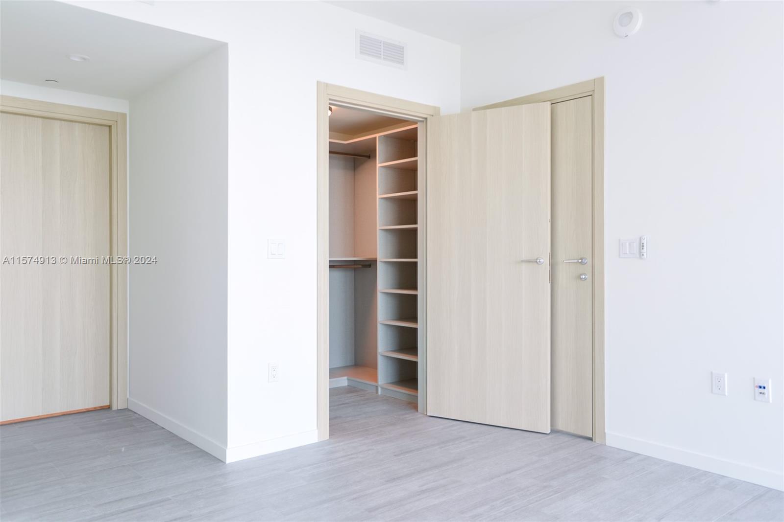 Brickell Flatiron - Residential Lease