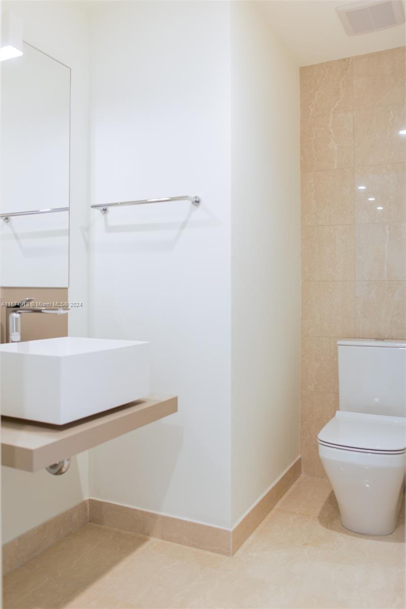 Brickell Flatiron - Residential Lease
