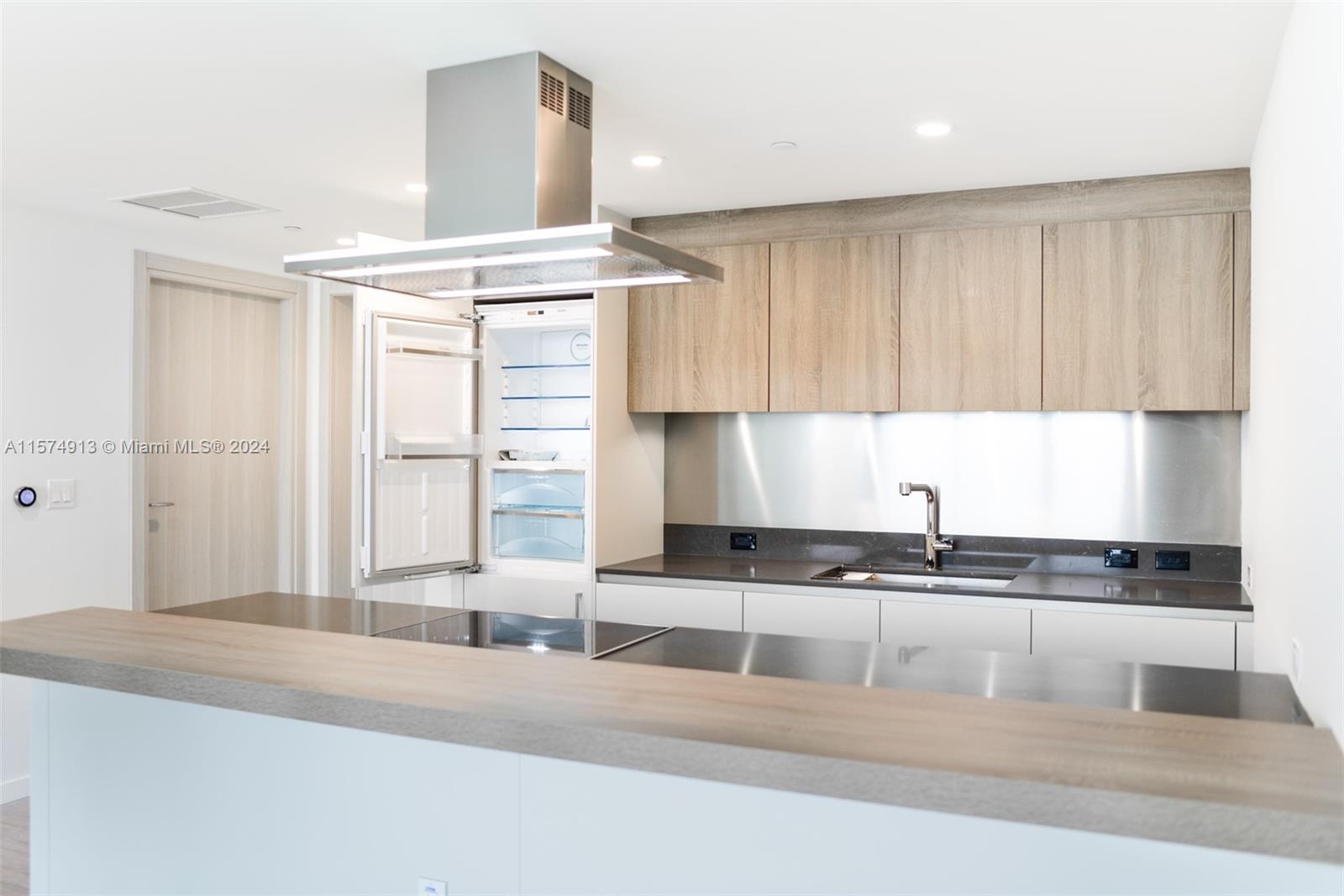 Brickell Flatiron - Residential Lease