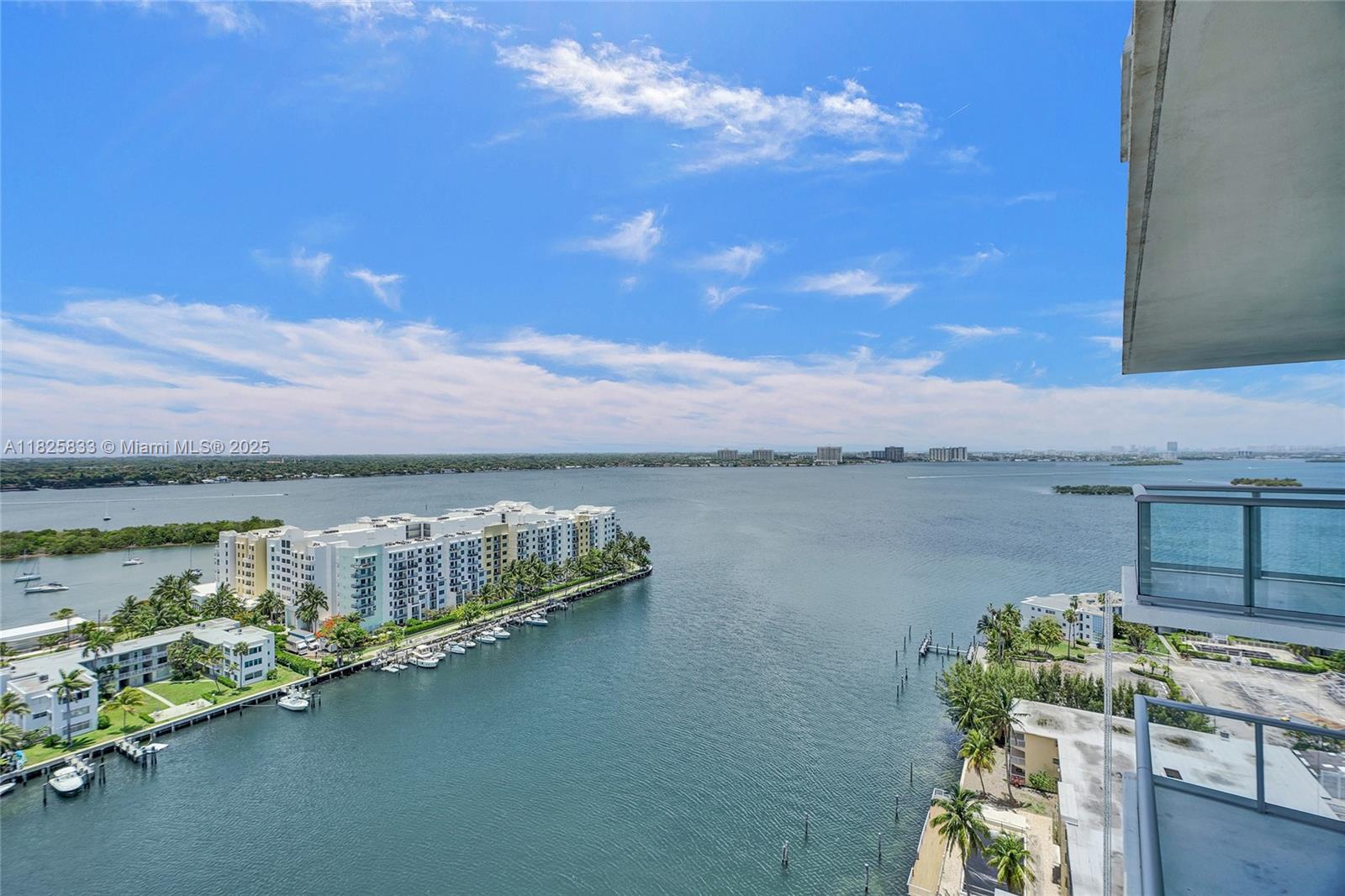 ELOQUENCE ON THE BAY COND - Residential