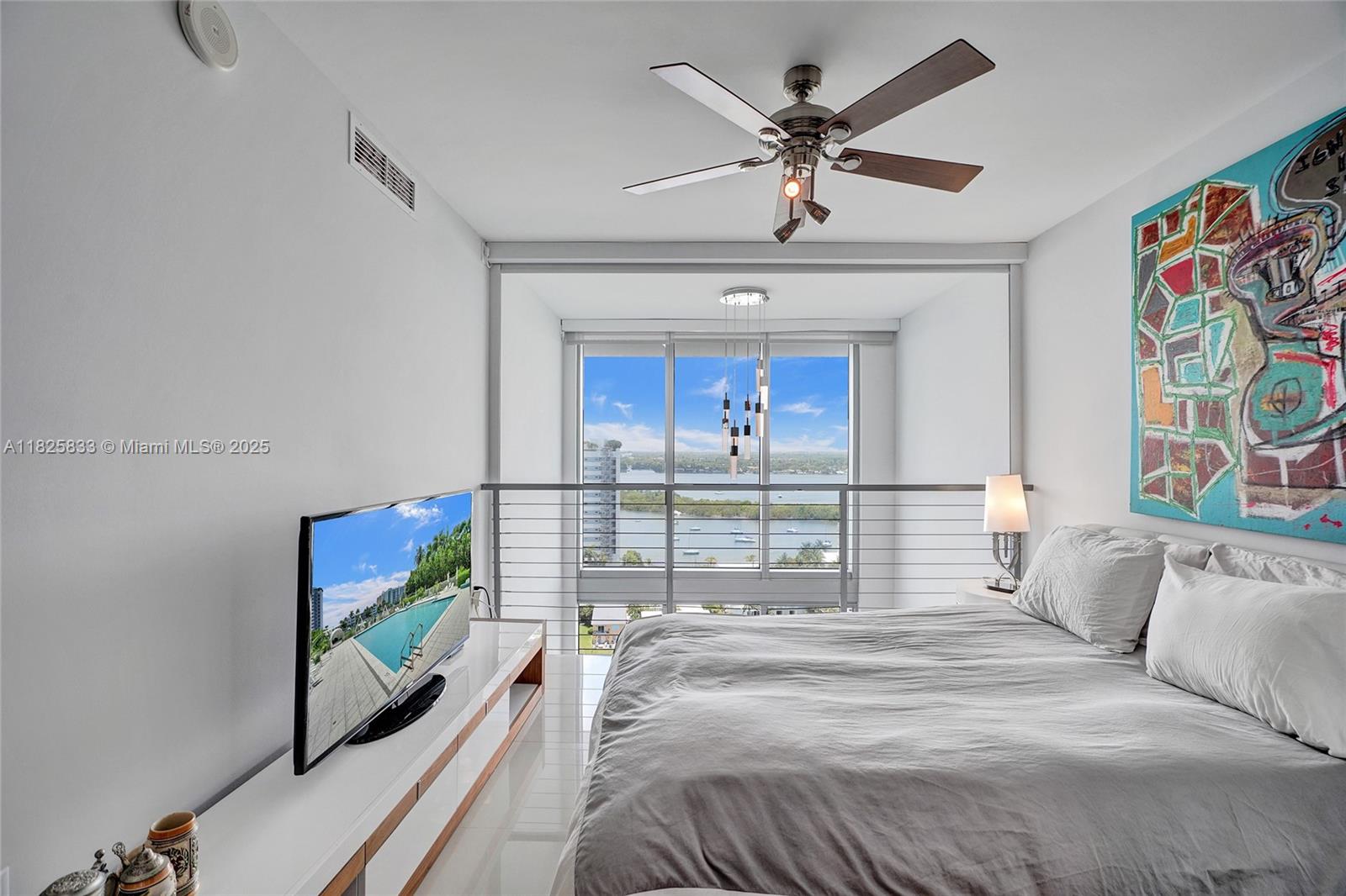 ELOQUENCE ON THE BAY COND - Residential