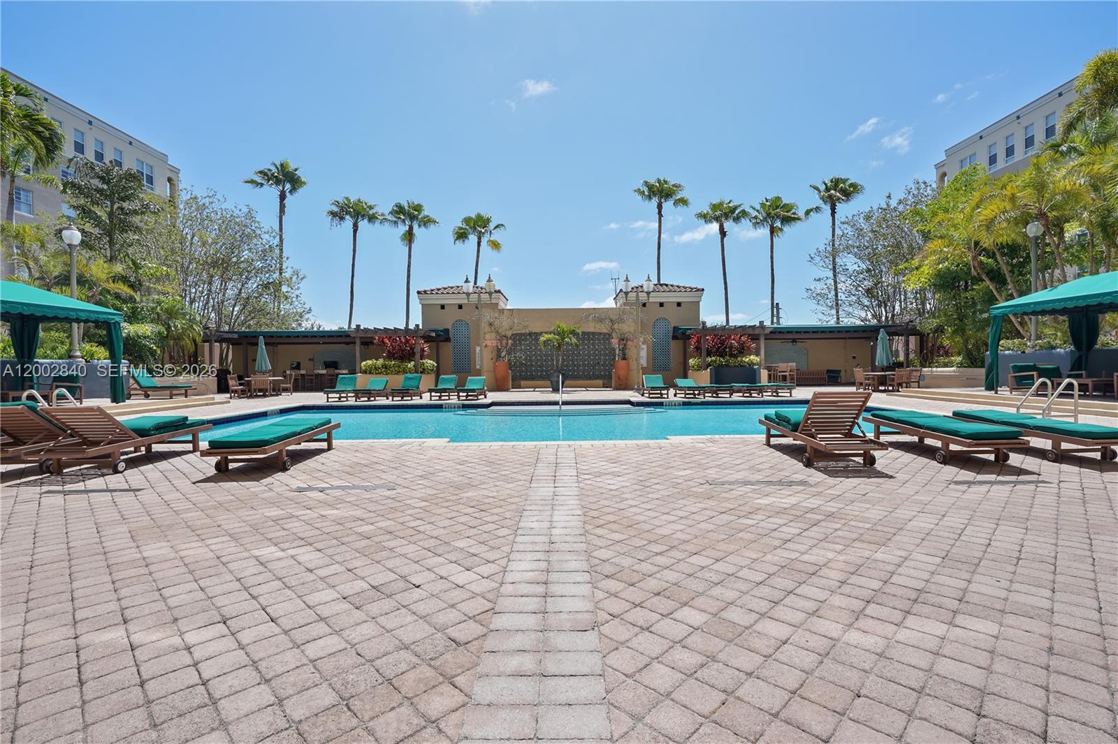 LAS OLAS BY THE RIVER CON - Residential Lease