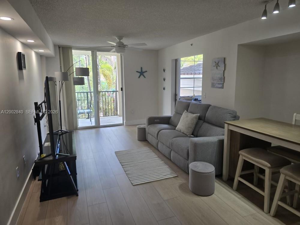 LAS OLAS BY THE RIVER CON - Residential Lease