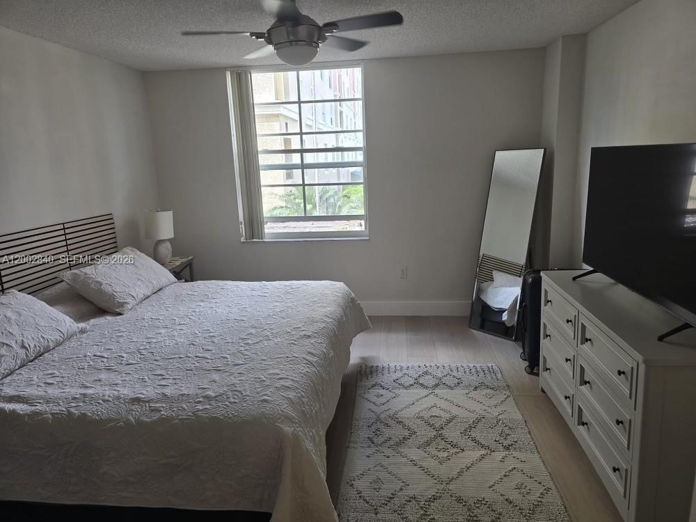 LAS OLAS BY THE RIVER CON - Residential Lease