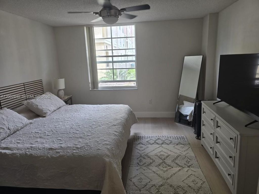 Photo of 520 SE 5th Ave #1213, Fort Lauderdale, FL 33301 (MLS # A12002840)