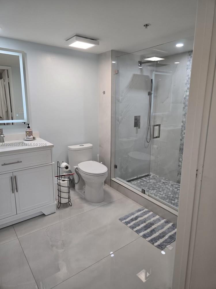 LAS OLAS BY THE RIVER CON - Residential Lease