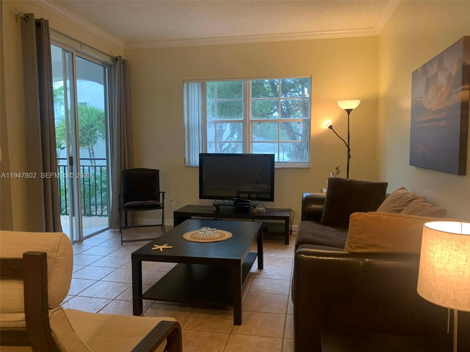 3235 NE 184th St 11201