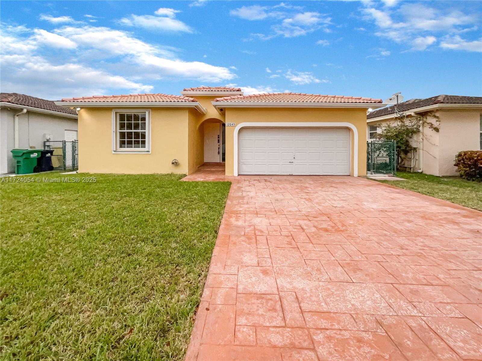 12045 Sw 126th St, Miami, Broward County, Florida - 3 Bedrooms  
2 Bathrooms - 