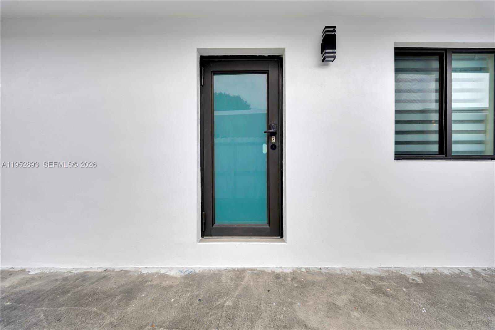 6TH ADDN TO HIALEAH - Residential Income