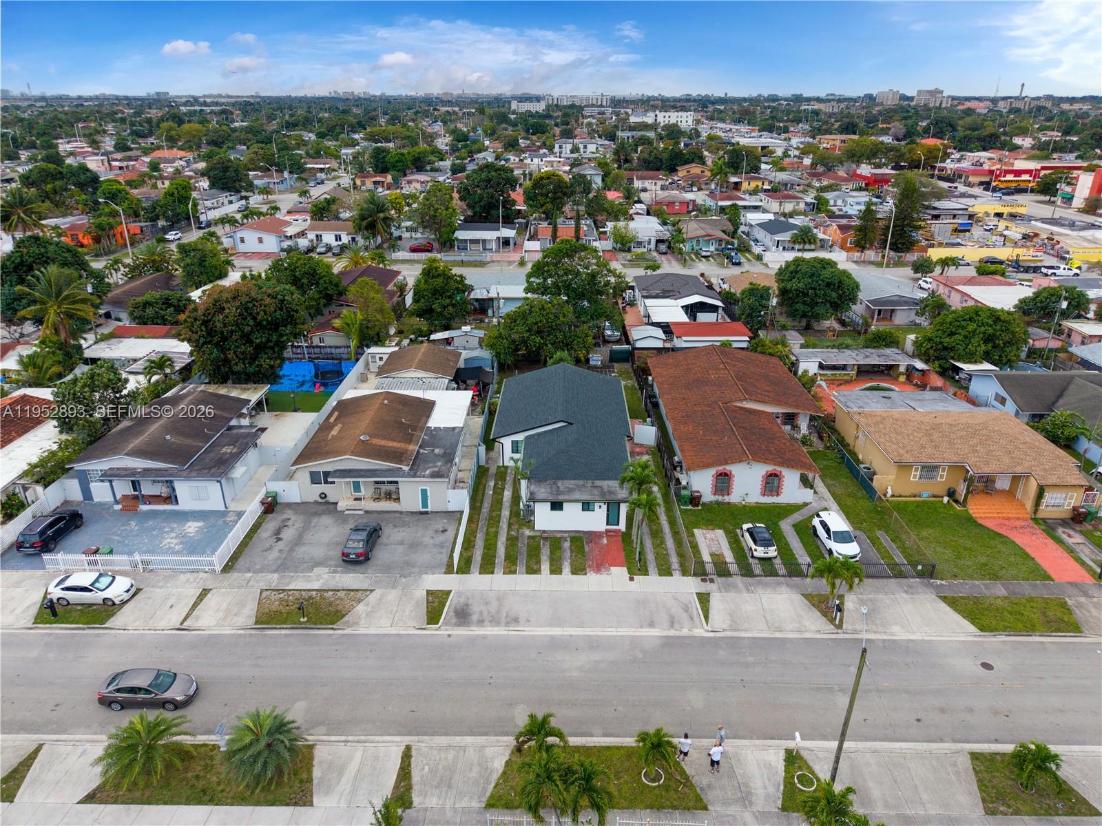 6TH ADDN TO HIALEAH - Residential Income
