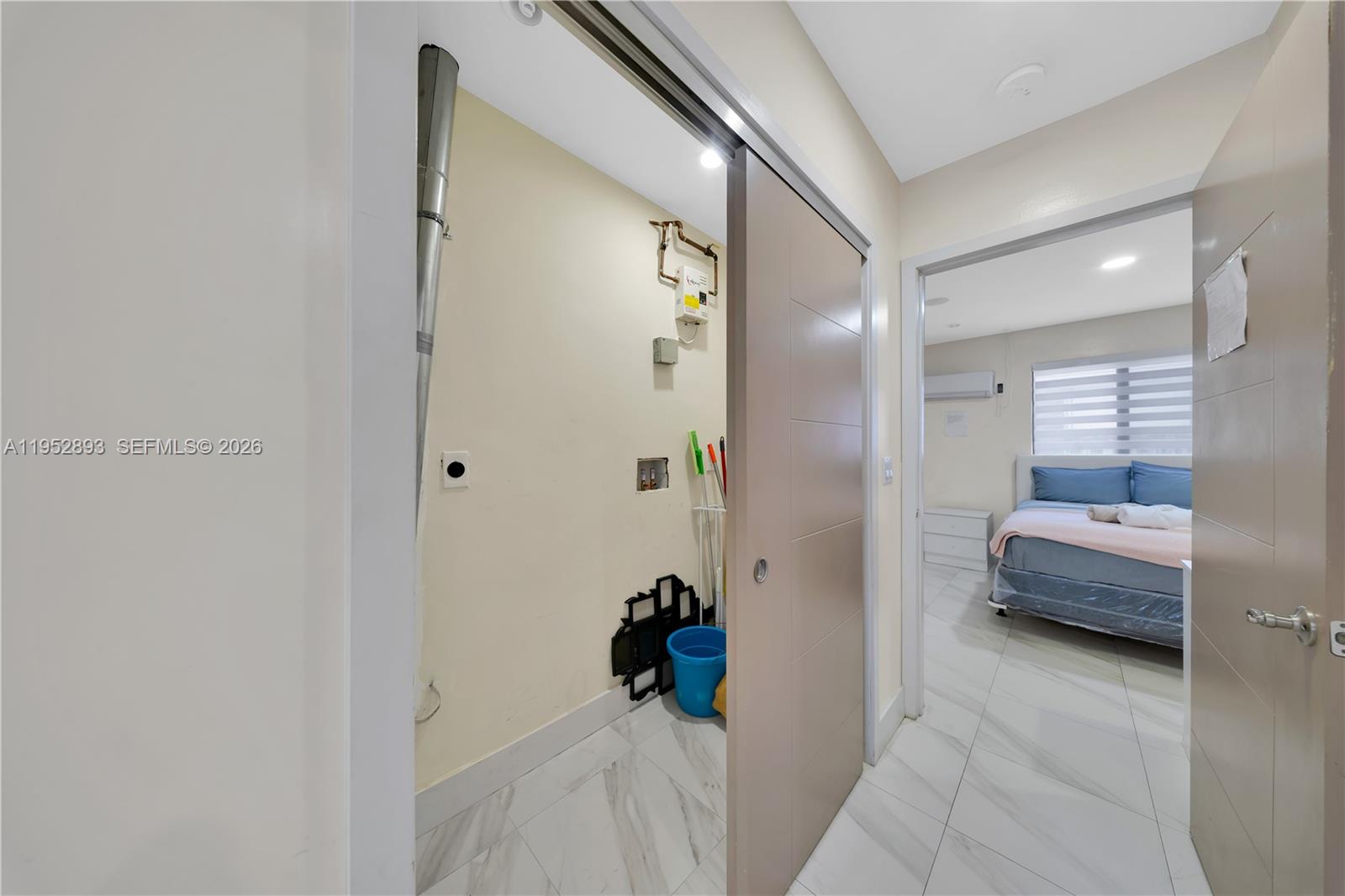 6TH ADDN TO HIALEAH - Residential Income