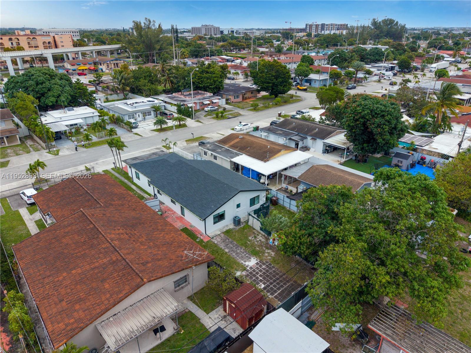 6TH ADDN TO HIALEAH - Residential Income