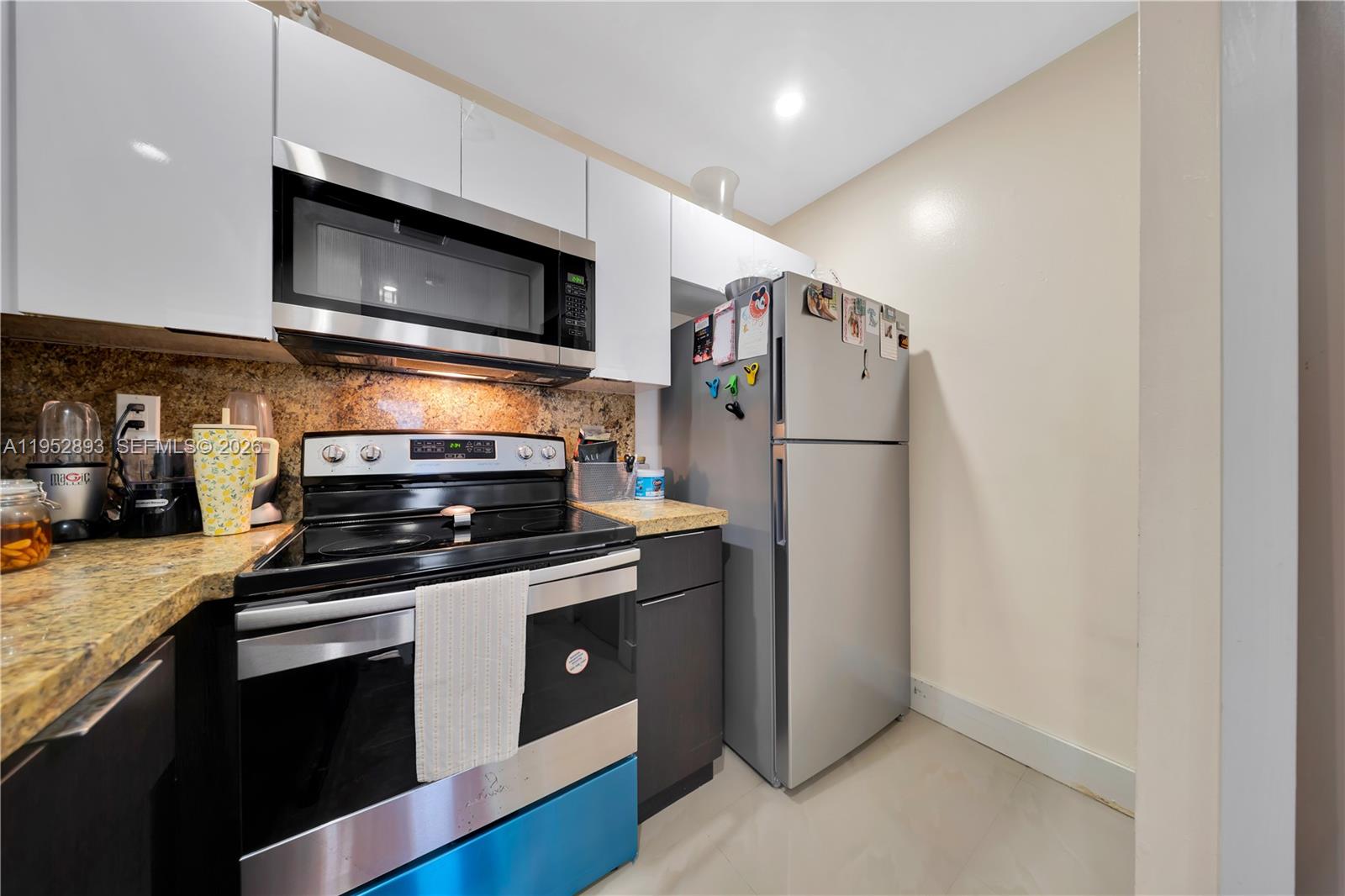 6TH ADDN TO HIALEAH - Residential Income