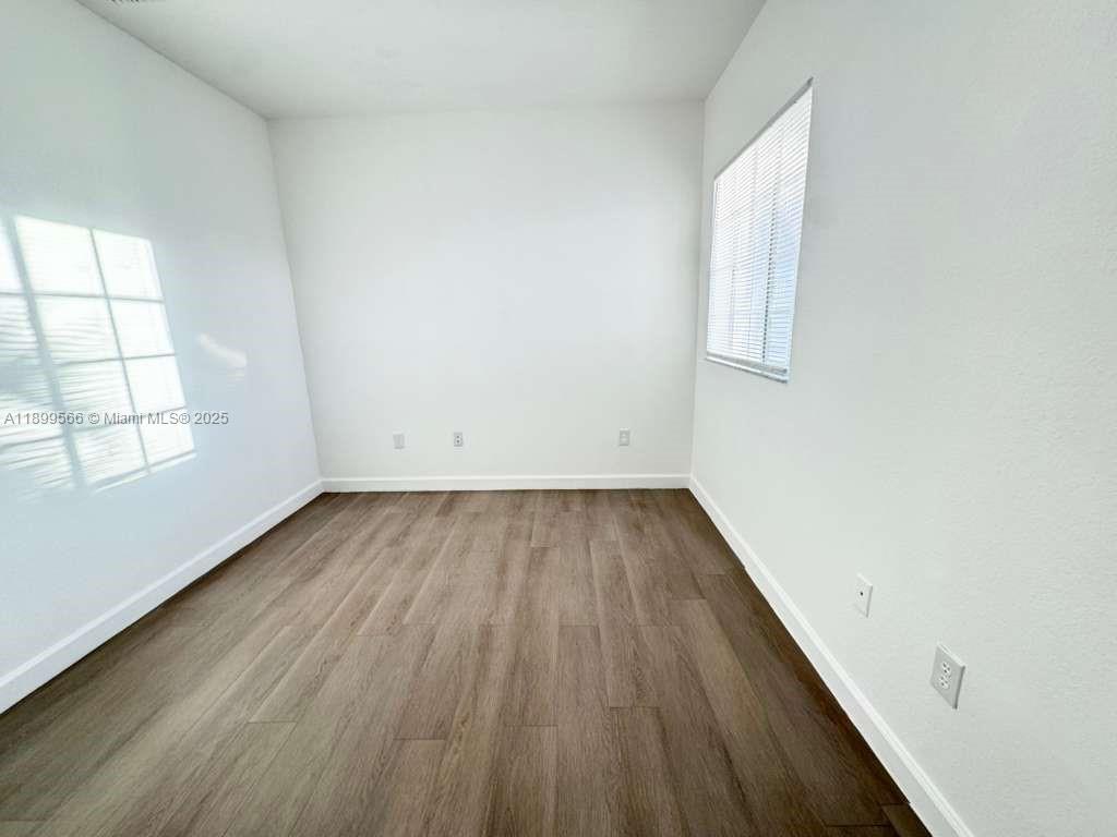 UNITED HOMES AT BELLA VIS - Residential Lease