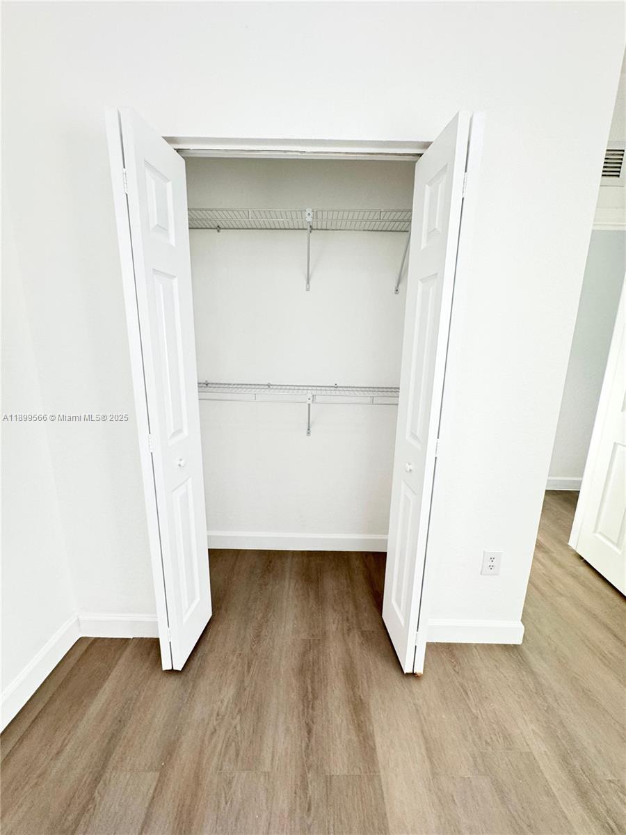 UNITED HOMES AT BELLA VIS - Residential Lease