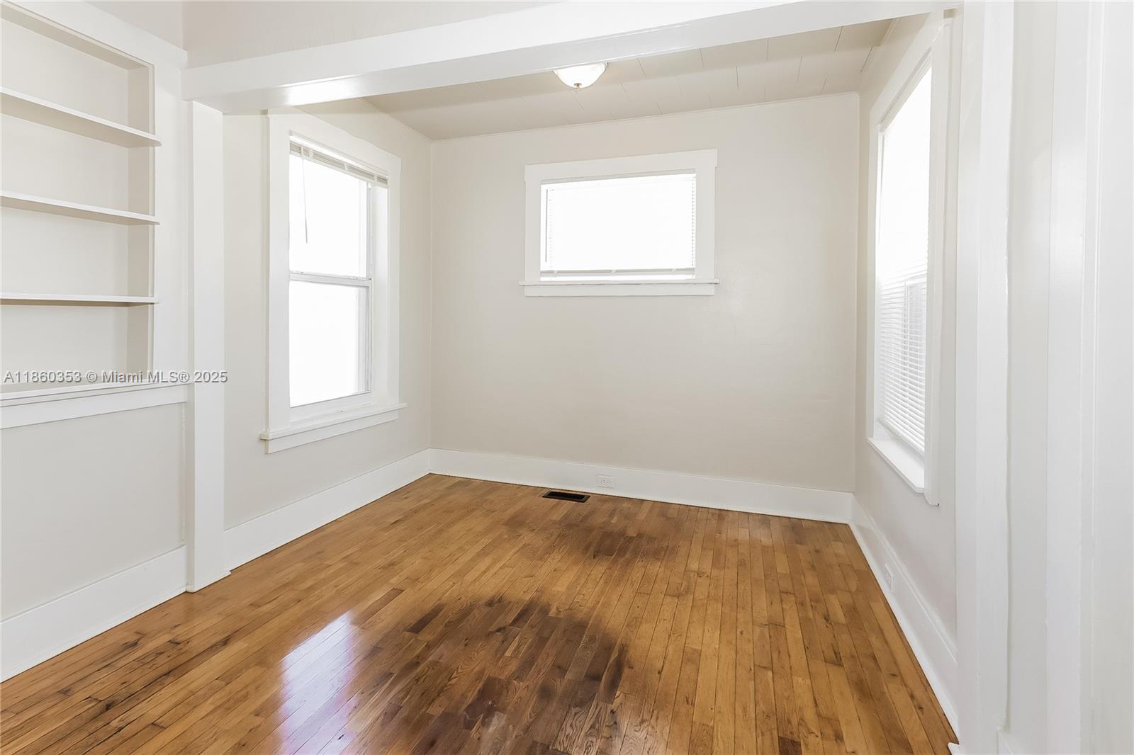 LAKE WORTH TOWN OF ADD 1 - Residential Lease