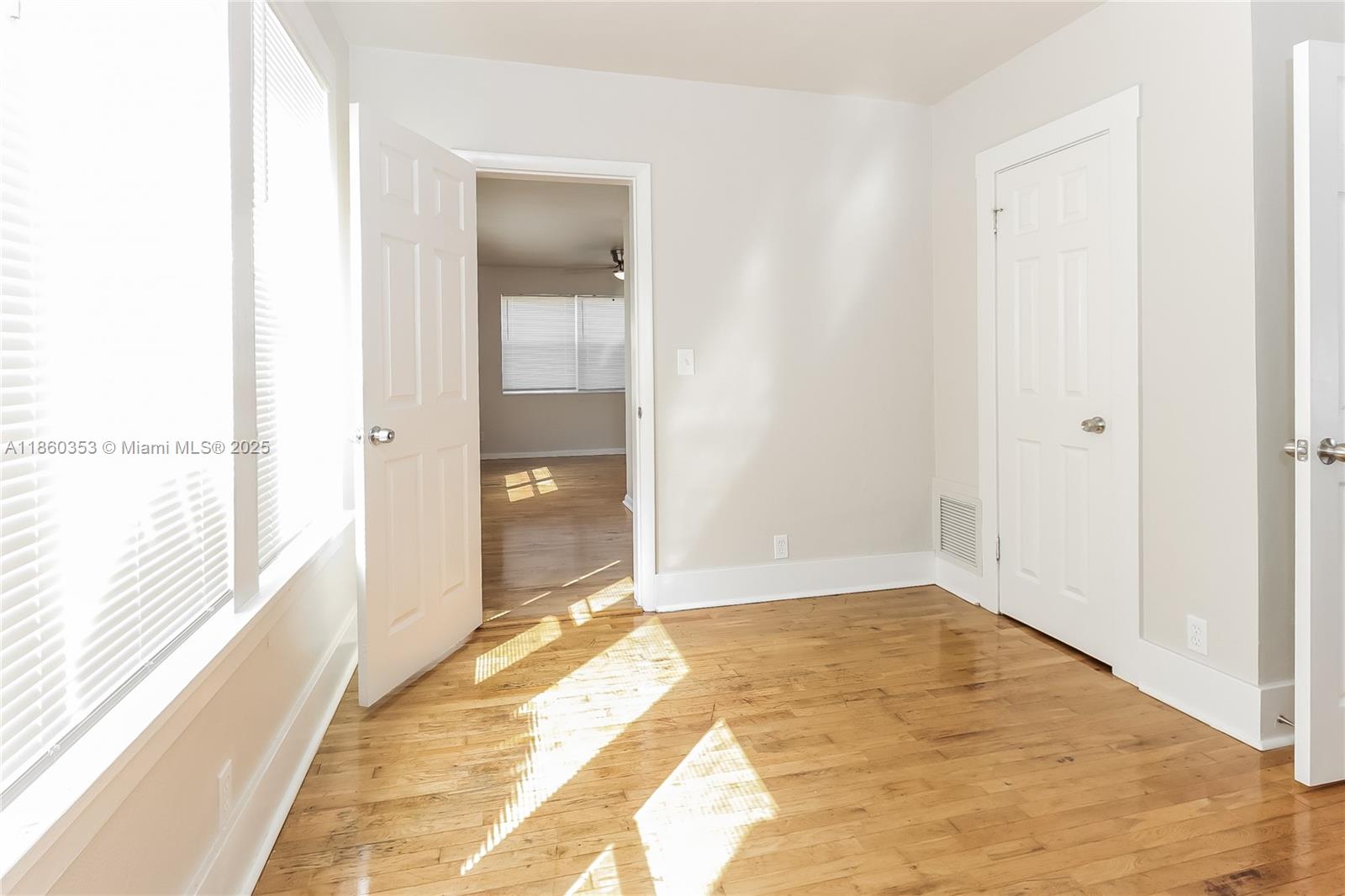 LAKE WORTH TOWN OF ADD 1 - Residential Lease