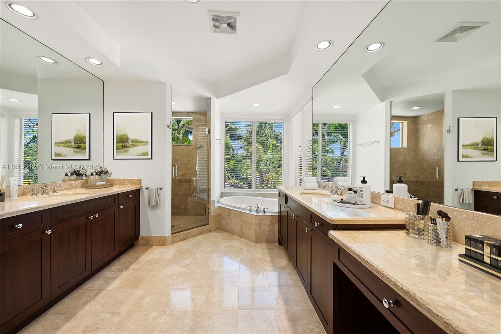 THREE ISLANDS 3RD SECTION - Residential