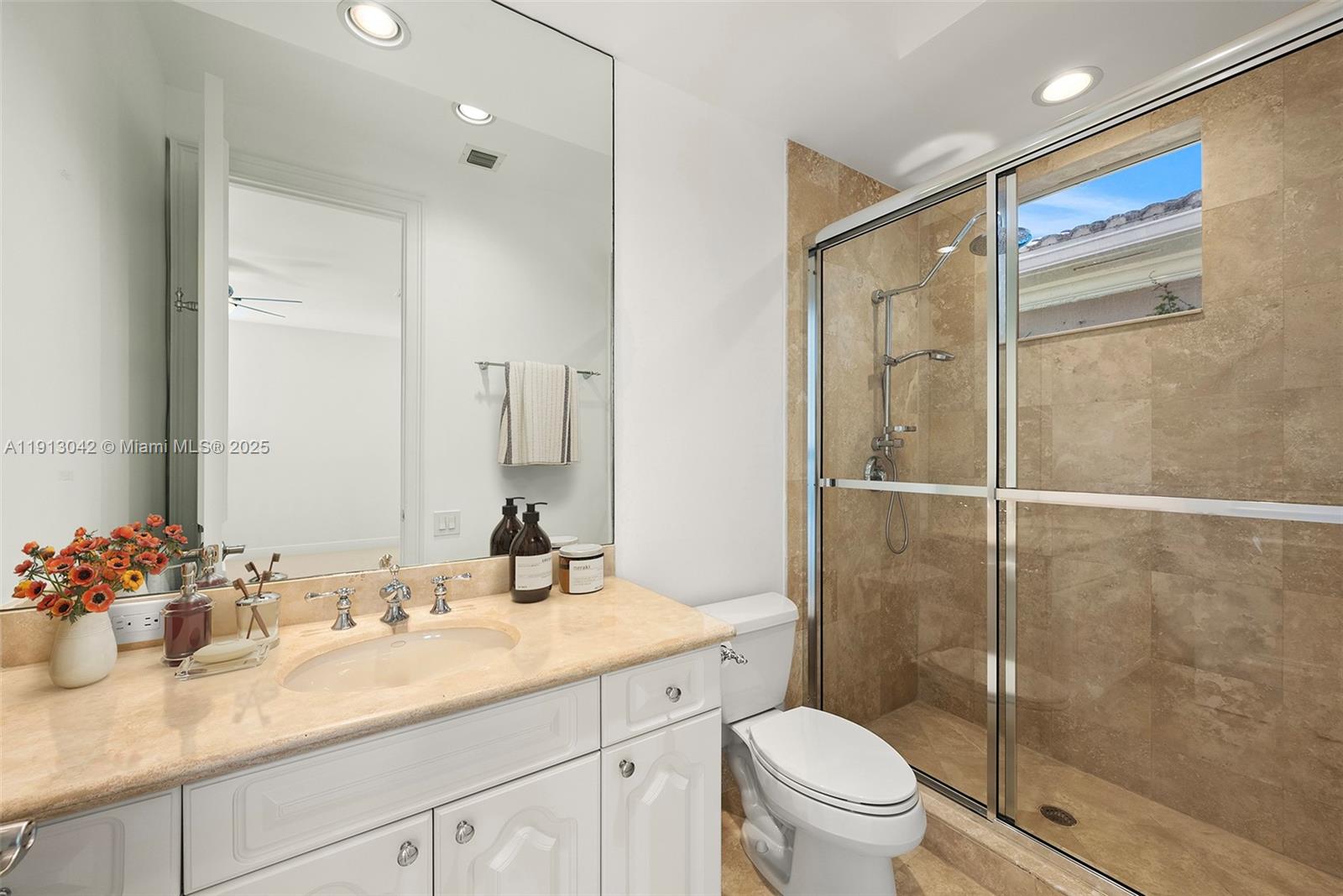 THREE ISLANDS 3RD SECTION - Residential