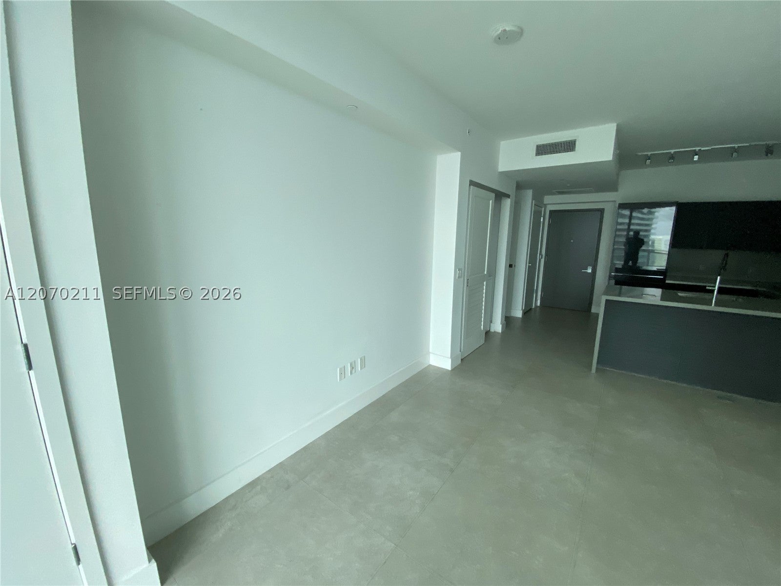 1080 Brickell Ave 2505
