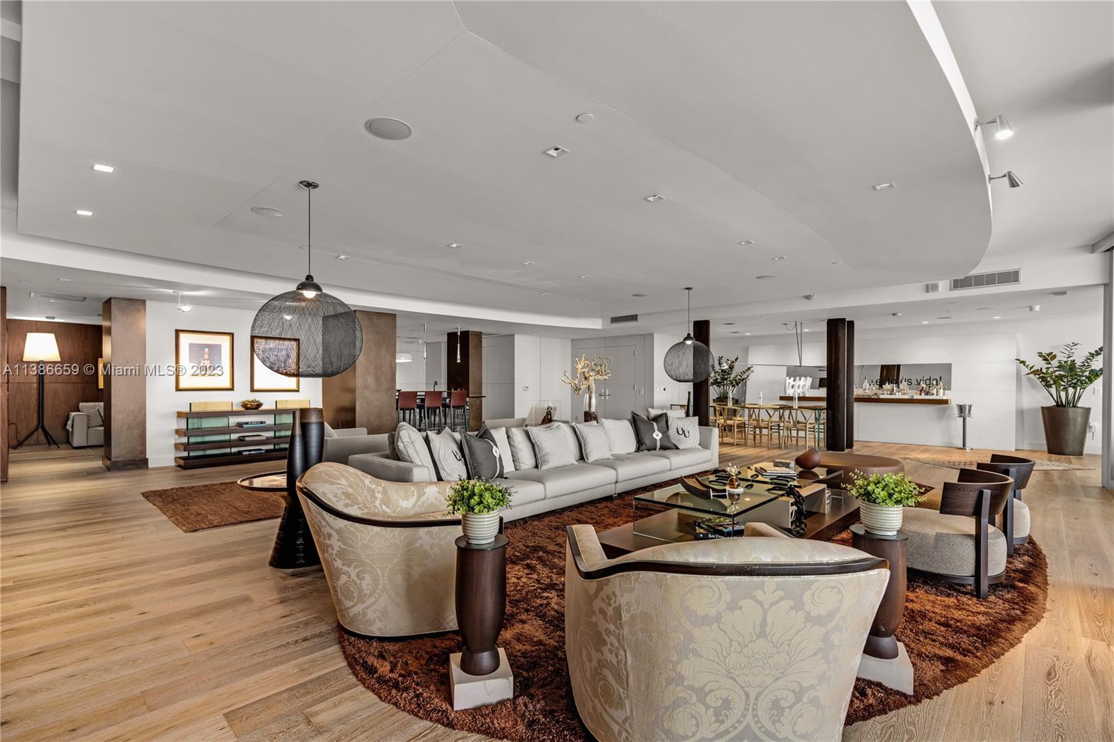JADE OCEAN CONDO - Residential