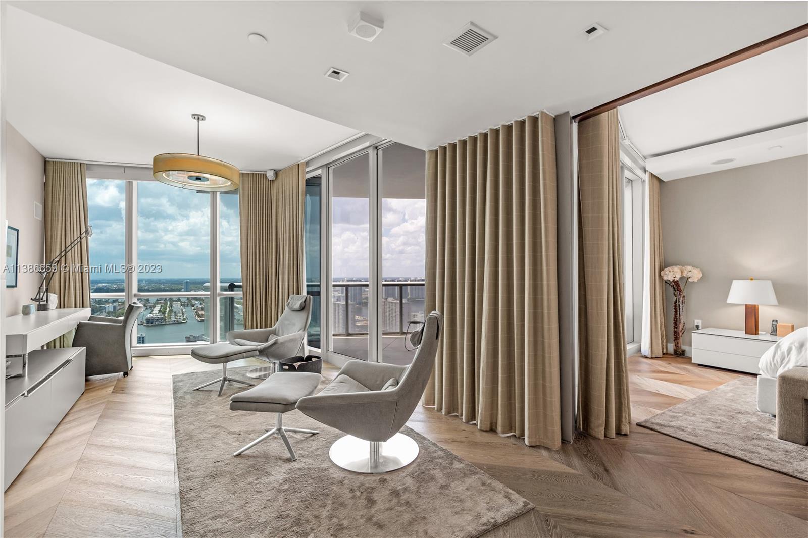 JADE OCEAN CONDO - Residential
